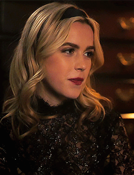 thomasinatopaz:Sabrina Spellman in Riverdale 6x04: The Witching Hour(s)