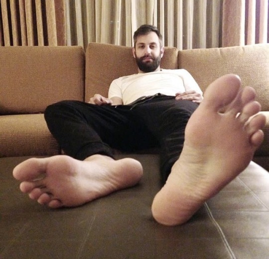 feetman80:  