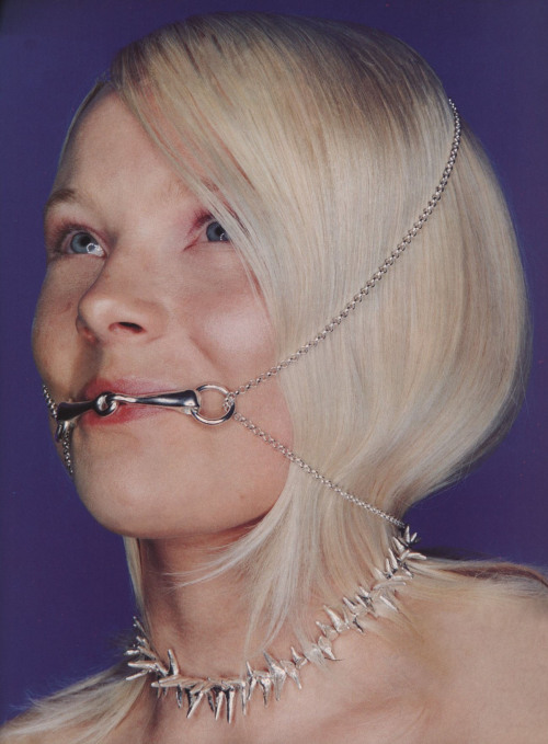 nimzmeow: MOUTHPIECE AGENT PROVOCATEUR, SPIKY NECKLACE LARS STURE | PHOTOGRAPHY PETER ROBATHAN | STYLING LYNETTE GARLAND | THE FACE NO 93 | JUNE 1996 
