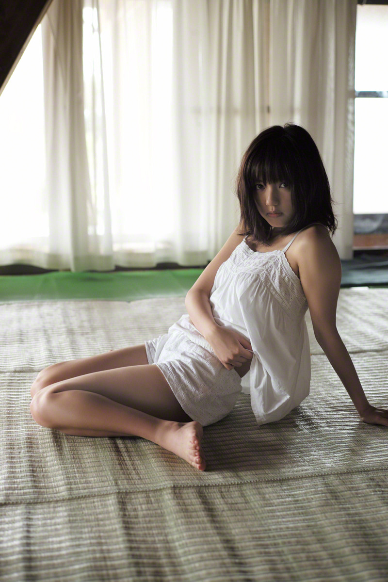 nisseboxx:  Erina Mano - Wani Books Gravure Channel Vol.130 - April 2015-Week 3 