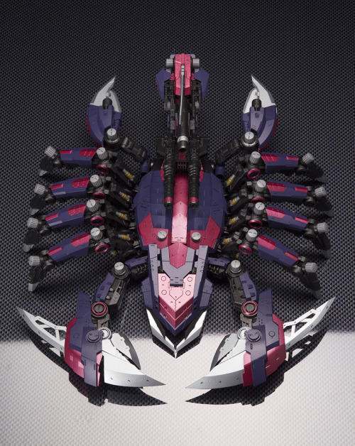 XXX gunjap:  ZOIDS HMM 1/72 EZ-036 DEATH STINGER: photo