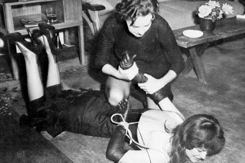 http://bondageoldies.tumblr.com/post/45044325574