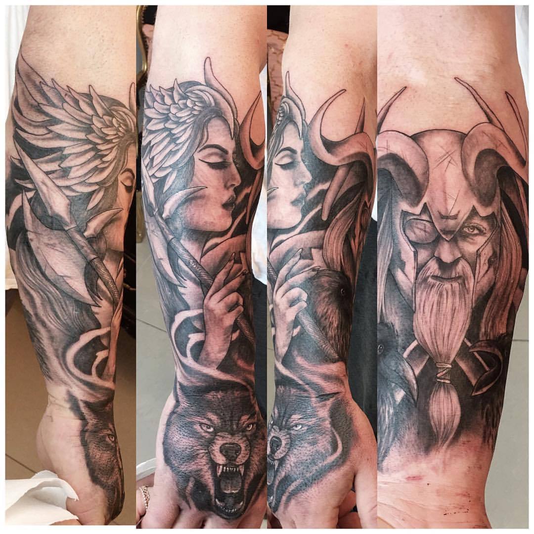 Amazing Nordic Raven Tattoo Designs and Meanings Inspired by Vikings  34  Photo Ideas