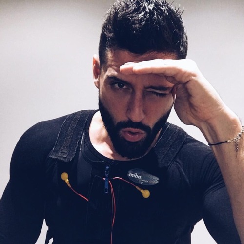 beardburnme:  Hugomanos instagram