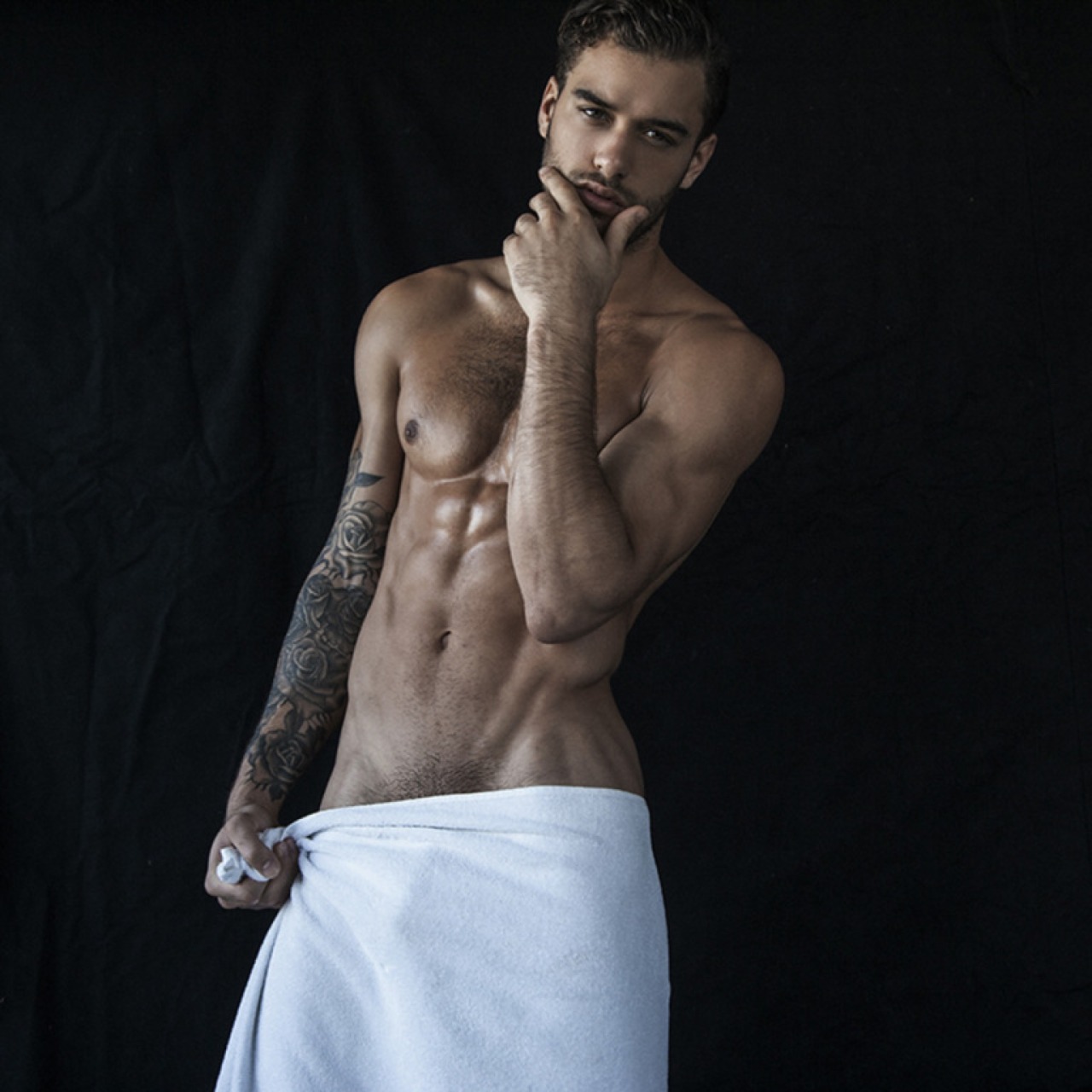 nickk1712:  Follow: http://nickk1712.tumblr.com.