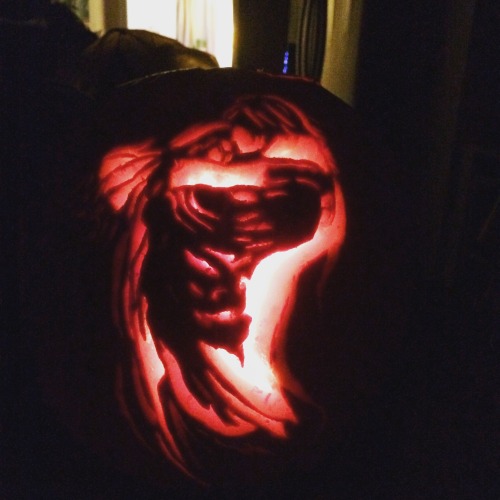 silentstarlight: infernalblossom: So what did I carve in my pumpkin for Halloween this year? Final F