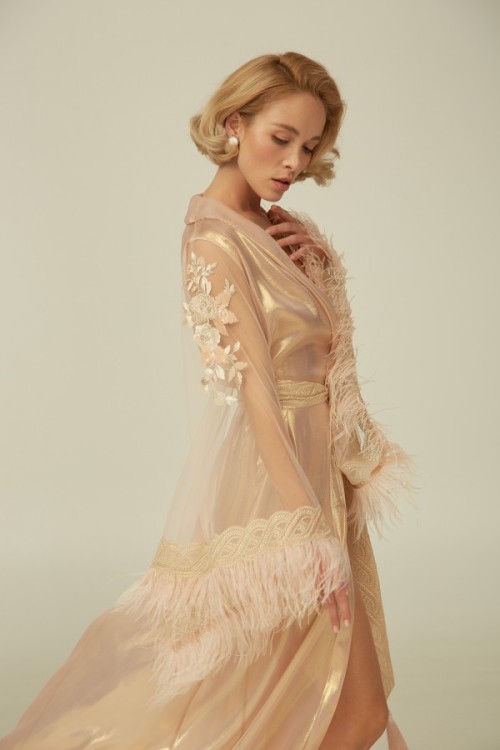 “Grace”Golden silk robe with feathers by Apilat Lingerie 