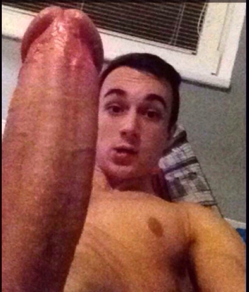 sextinguys:  *NEW POST* This submission comes from Czech Republic! He is 19yo and