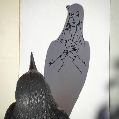 thebluest-lie: ebuzi: tastefullyoffensive: Shadow Doodles by Vincent Bal wow This is so creative