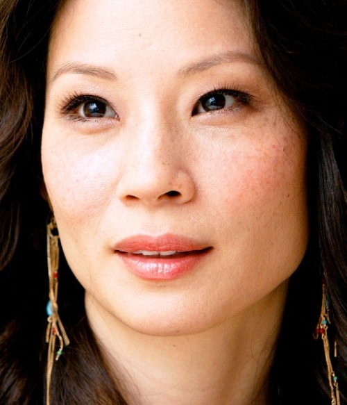 asuperbeing:Endless list of flawless, favorite WOC (in no particular order): Lucy Liu - [7/x]