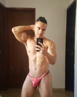 jockguybttm:  welovenakedmenn:Esteban Rivera wow he’s sexy as fuck!ASK ME ANYTHING  (click here I’ll answer)Over 56,000 posts.Thanks to over 22,000 followers!