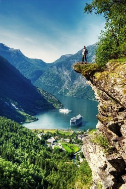 wonderous-world:  Geiranger, Norway | Stian