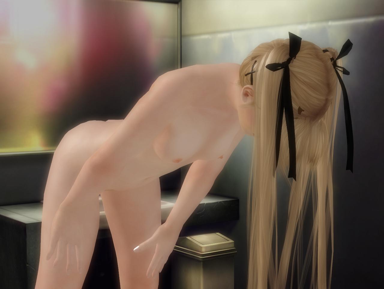 deliveryxiao:  nudekittyn:  Eeeee! Marie-Rose ran out of the alley, followed by the