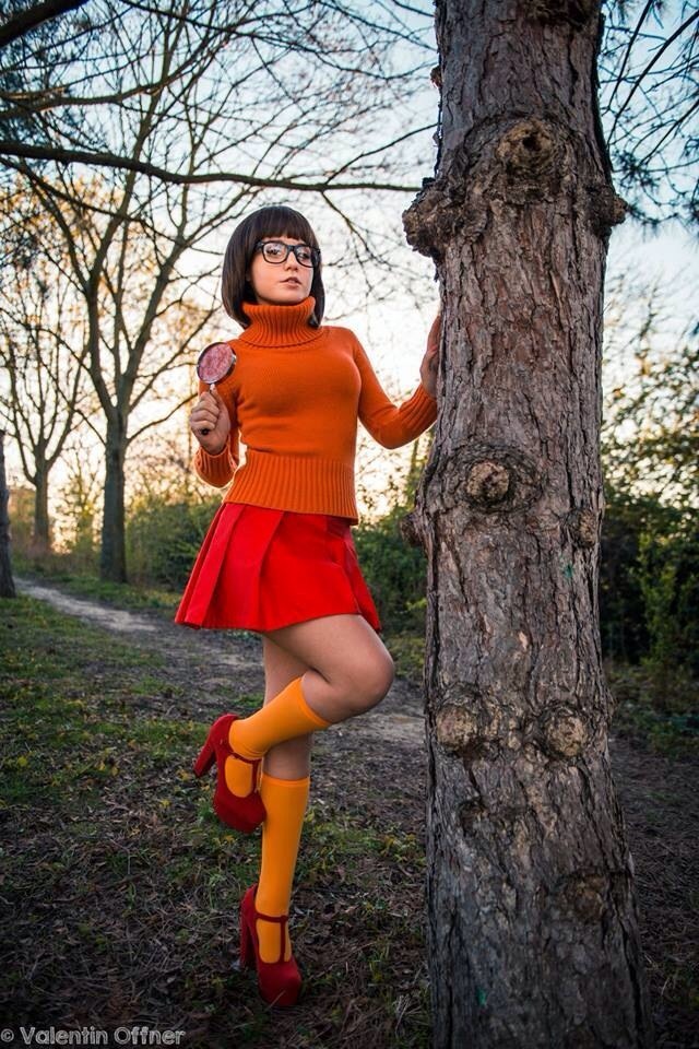 getslutty:  &ldquo;I need to show you something in the Mystery Machine…&rdquo;