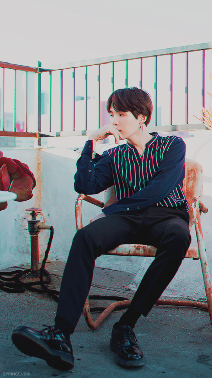 springsn0w:Yoongi x Dispatch in LA click for better quality