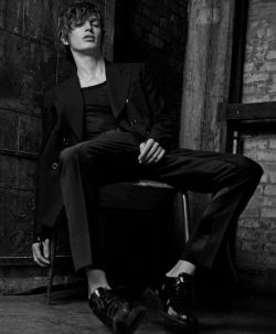 justdropithere:  Lucas Satherley by David Roemer - Essential Homme, Summer 2017