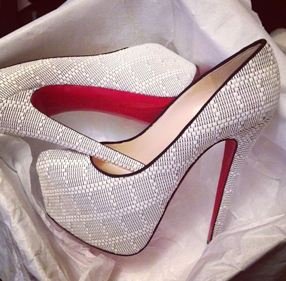 fierrrrrrce:  http://fierrrrrrce.tumblr.com