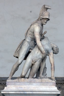 via-appia:  Menelaus bearing the corpse of