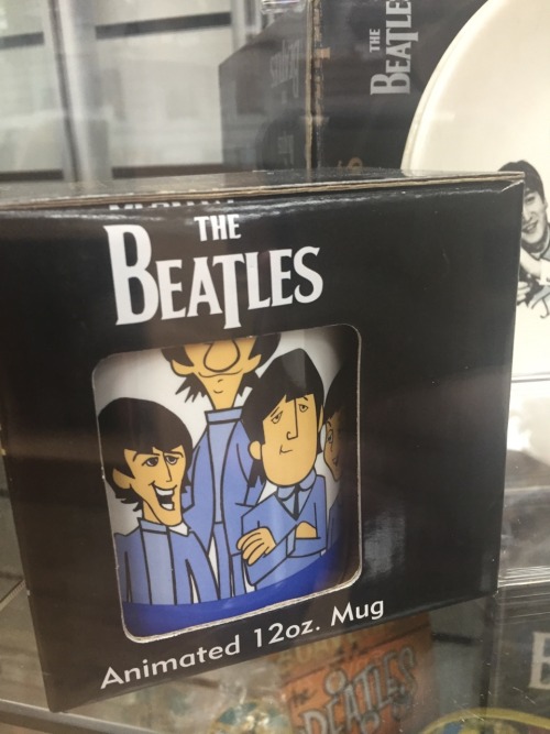 wtfbeatlescartoon:i work in a record shop and we have a lot of merchandise, even this. the left hand