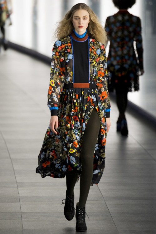 Preen by Thornton Bregazzi used our Khaki 100 Denier Tights to complement their Autumn/Winter 2015-1