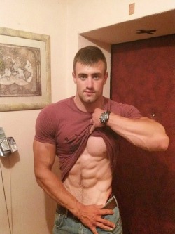 randydave69:  He knows everyone wants him!