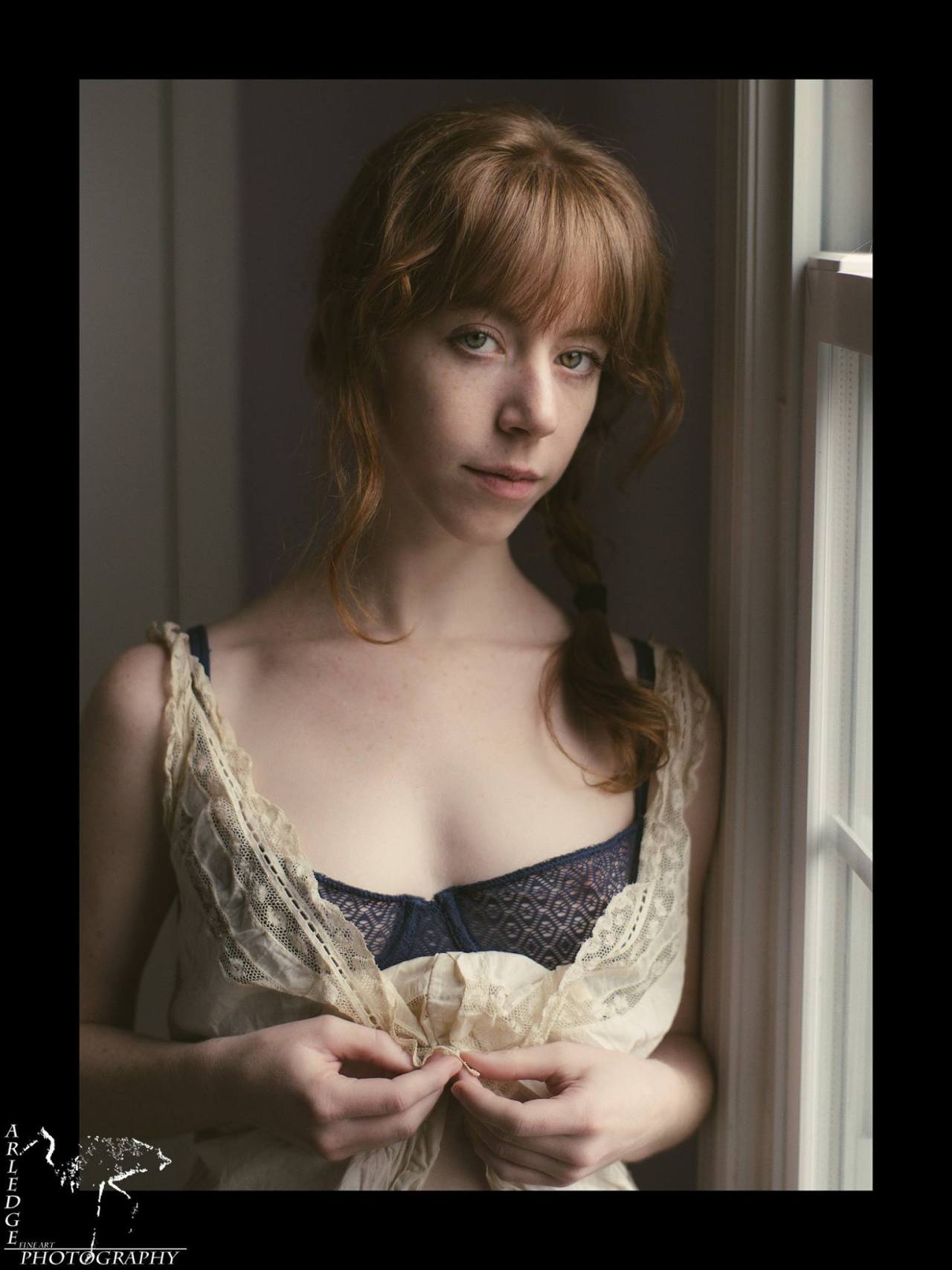 asmallwomanblog:  By CGLightworks. Indianapolis. Winter 2016. Also, this photographer