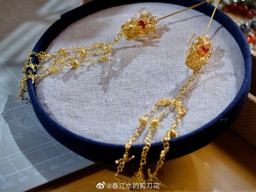 handmade jewellery for chinese hanfu by 春江水的剪刀花