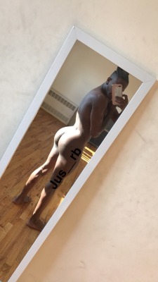 santanasfantasy:  Single Lil chocolate nigga