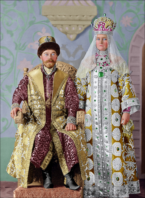 empress-alexandra:    Emperor Nicholas II and Empress Alexandra Feodorovna dressed as Tsar Alexei I and his wife Maria Miloslavskaya, 1903.  