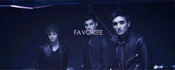 sivakaneswarans:   The Wanted win Favorite Breakout Artist at the People's Choice Awards 2013.  