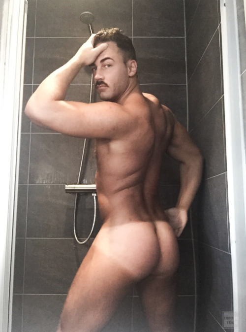 EXPOSEDTEASE