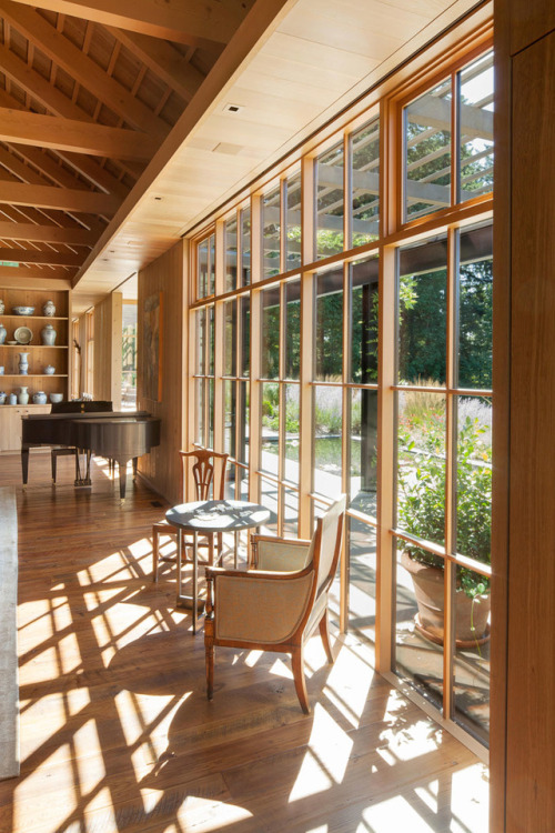 Architecture firm Olson Kundig designed the Country Garden House in Portland, Oregon