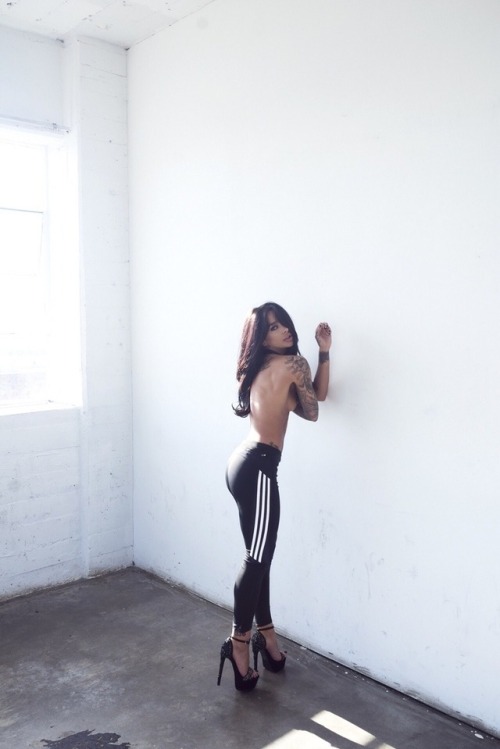 Lusty Dates Http://bit.ly/EnjoyMe