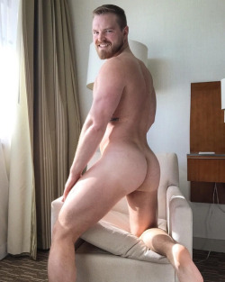 midwestmeat:  visit for more hot jock porn