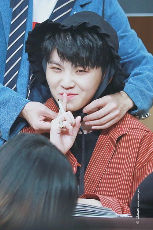 seventeenville: ~WOOZI~