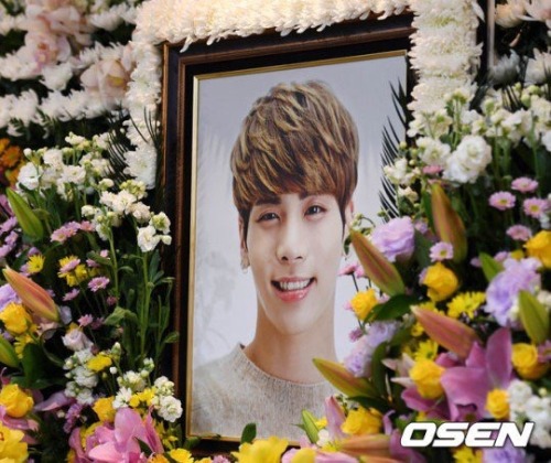 This Is The Only Image That Should Be Circulating Today Regarding Jonghyuns Funeral Service. Please Give