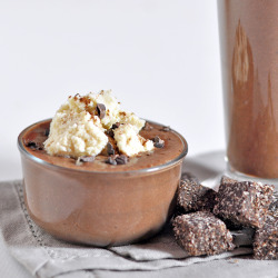 findvegan:  creamy dark chocolate pudding