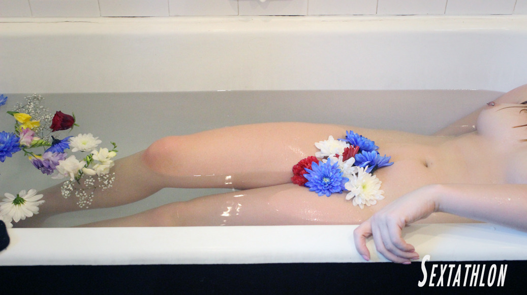 sextathlon:  Guess you could kind of call this a “behind the scenes” shot from