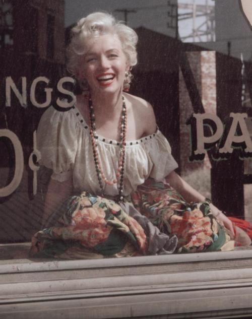 twixnmix:  Marilyn Monroe photographed by Milton H. Greene, 1956.On the back lots of 20th Century Fox in 1956, Milton and Marilyn embarked on one of their most versatile sessions, The Gypsy Sitting. This was done on one of their Sundays off while filming