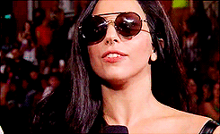 ilivefortheapplause:  Lady Gaga at the red carpet from the 2013 MTV VMAs. 