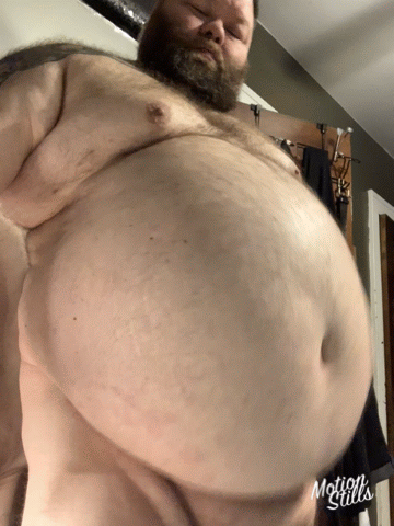 fatoverfedhog:Can’t Stop Overfeeding This Huge Hog Belly 🐖 
