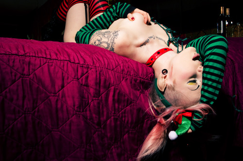 porphyriasuicide:  New set “Elves Gone Wild” by Steve Prue just went up on Zivity (37 images + 18 bonus images) : http://www.zivity.com/models/Porphyria/photosets/12 The description he thought of is particularly hilarious: “Somewhere in the North