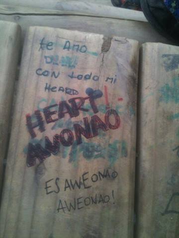 jaidefinichon:  aweonaos saludos pal chelo que se la come&lt;3 te amo