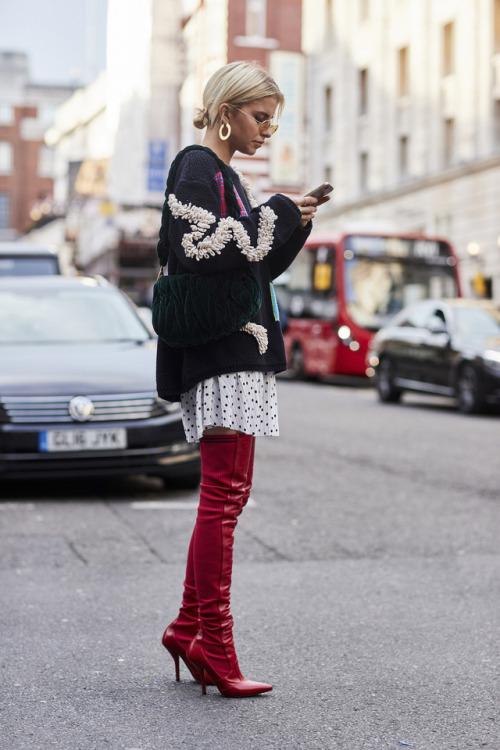 Caroline Daur in Fendi thigh highs- LFW, 2017 SS18 day 3 4