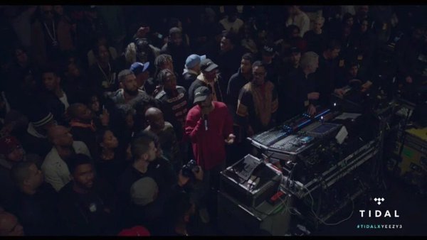 losangelesrams:  56blogsstillcrazy:  KANYE FOUND FRANK AND HE PUT HIM ON THE ALBUM