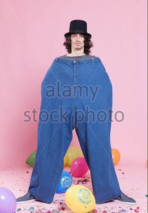 classicaldynamics: weavemama: weavemama: reblog flying ass giant pants guys for a fortune of good lu