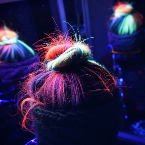 culturenlifestyle:  Sporting A “Bright” and Colorful Look : Glow In The Dark Rainbow Hair Trends The latest hair color trend that is taking over the internet like a storm is neon accented glow in the dark hair. Manic Panic have produced a vegan and