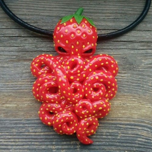 sosuperawesome:Fruit Cthulhu PendantsOCTOrine on EtsySee our #Etsy or #Octopus tags