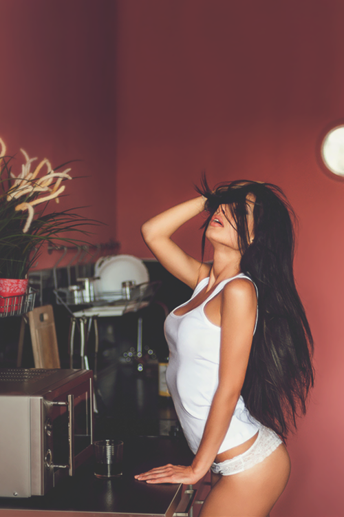 ukrainianbarbiedoll:  UkrainianBarbieDoll  Instagram: @elenaglotova