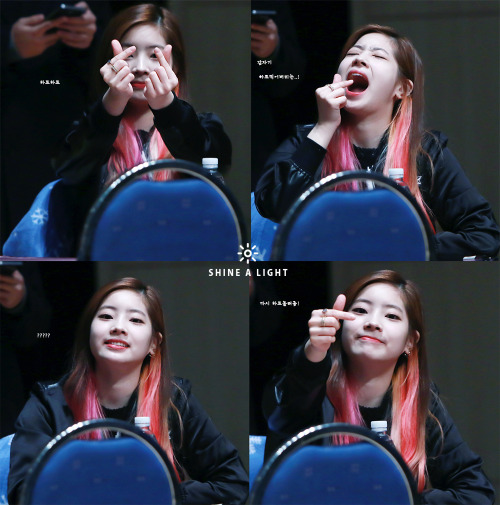 fyeahdahyun:© Shine a Light ☆ do not edit.